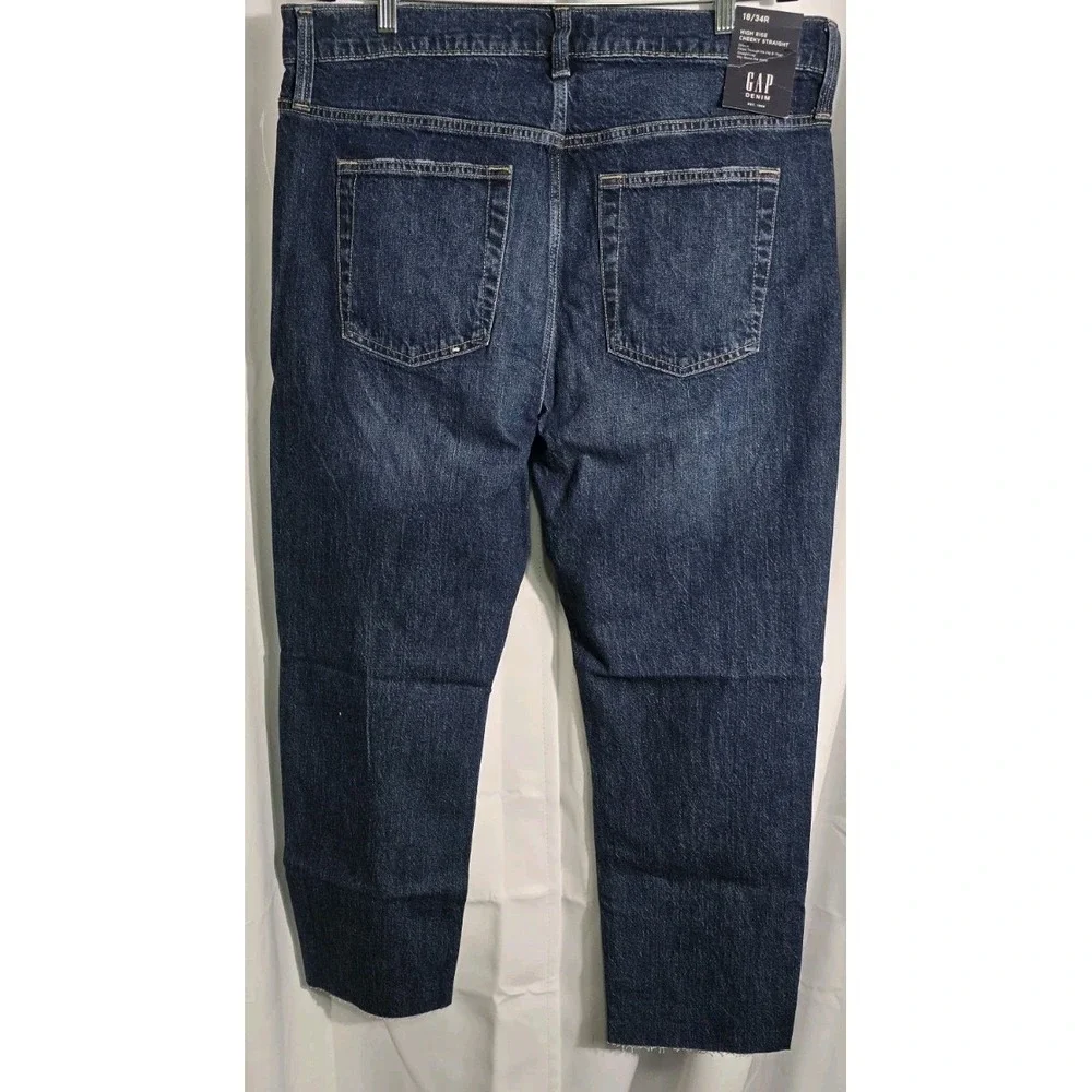 NWT Gap Cheeky Straight High‎ Rise Distressed Jeans, Size 18/34R - Picture 2 of 9